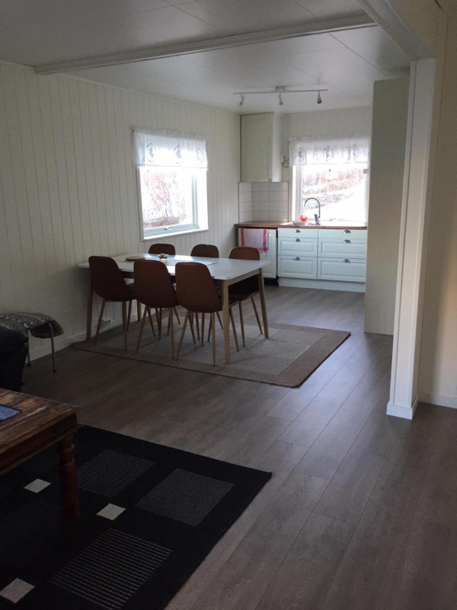Vila Lyngen Brygge Aroybukta Exteriér fotografie